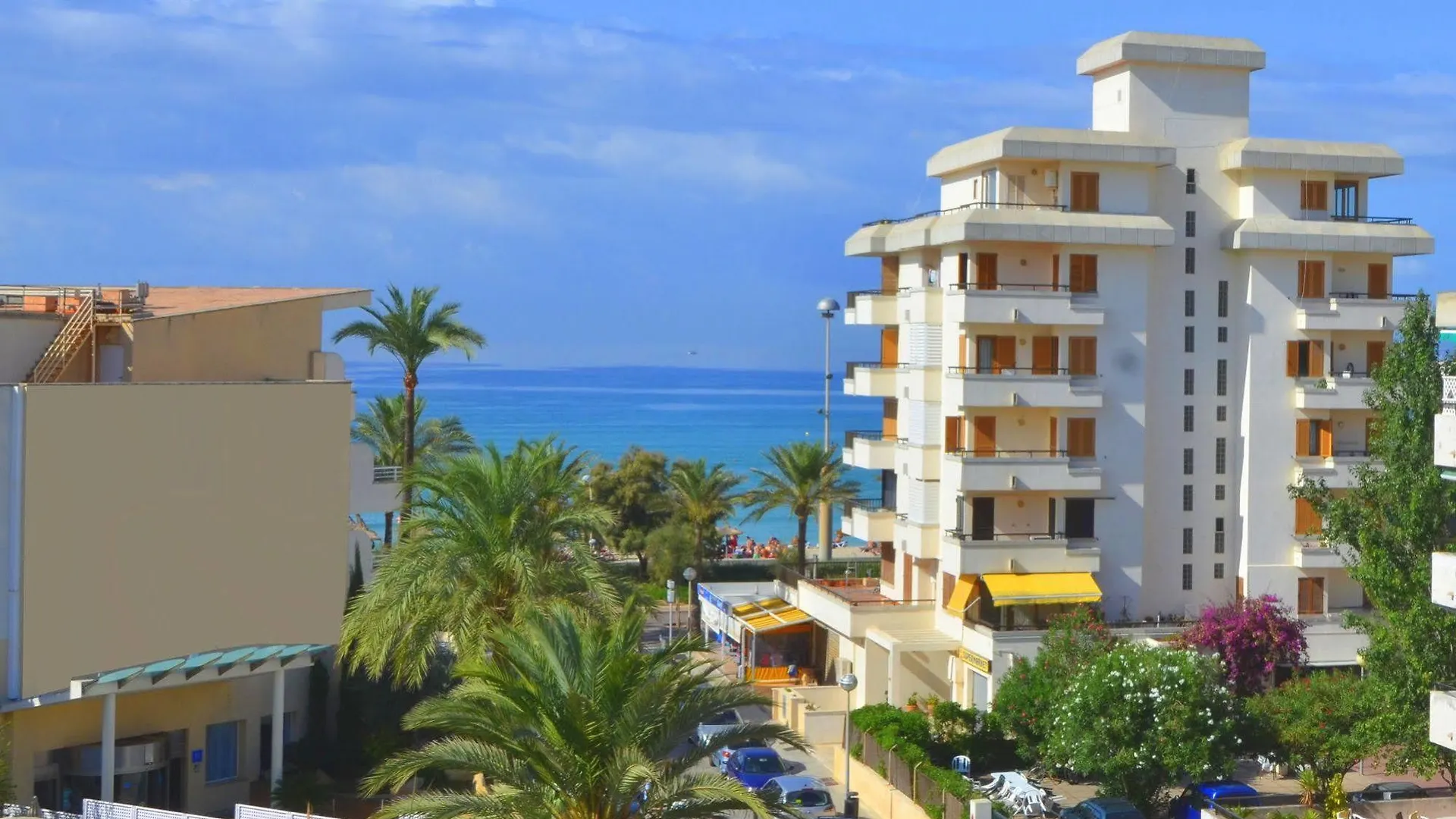 Tent Capi Playa Palma Hotel